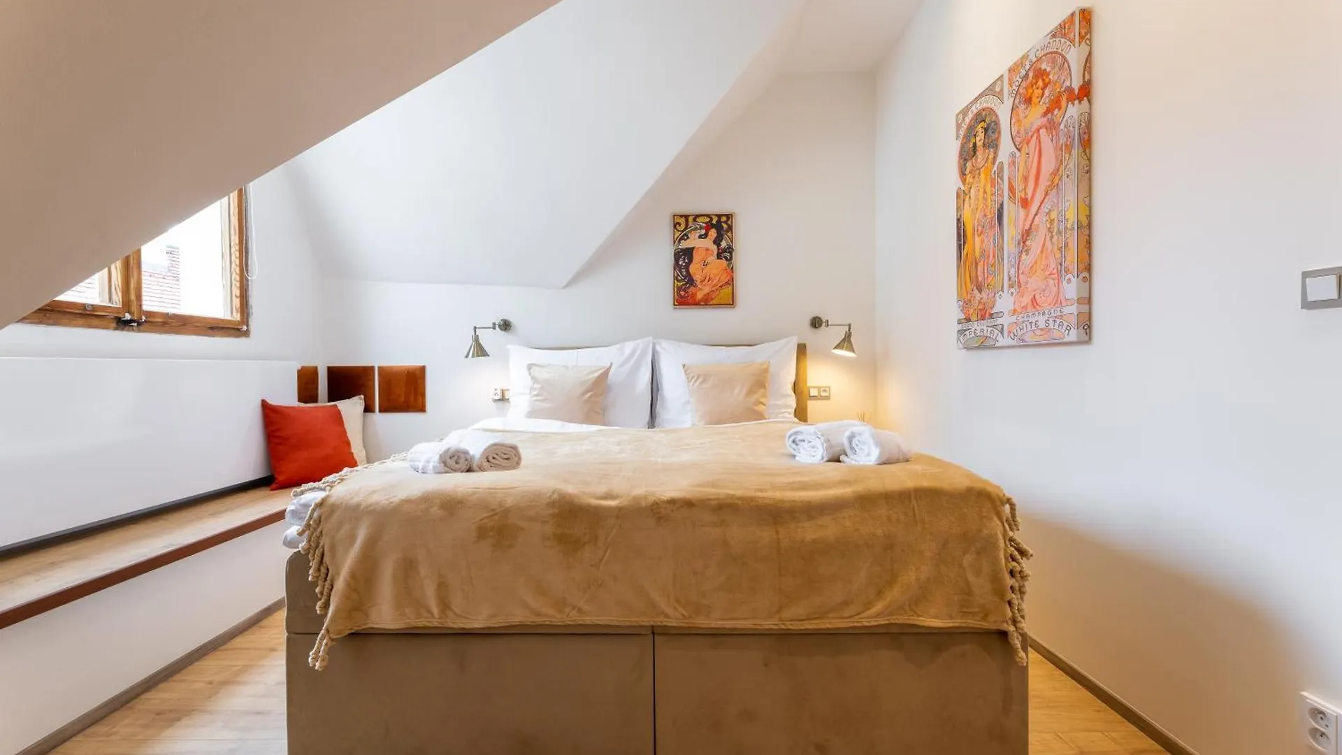 Classy Loft Apartment In The City Center Of Prága