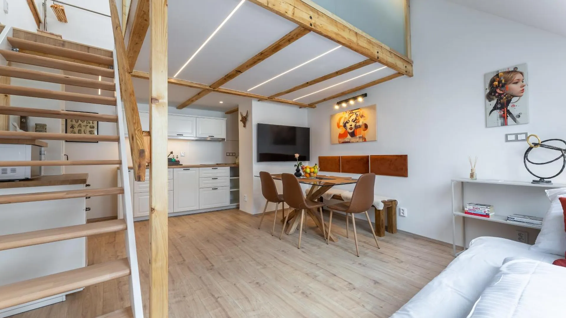 Classy Loft Apartment In The City Center Of Prága